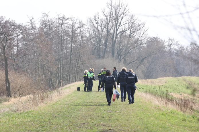 De politie en de technische recherche hebben een onderzoek ingesteld.