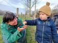 Sint-Lievens-houtem: Paddenoverzetactie.