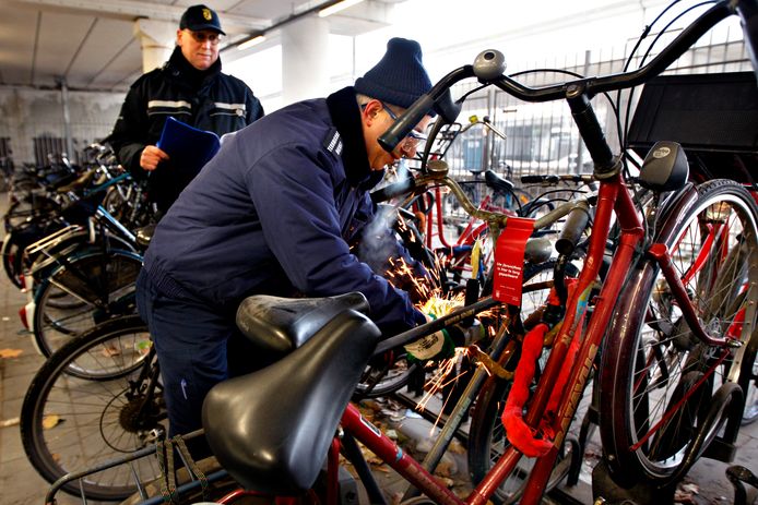 De fietsenstalling op station Schiedam Centrum.