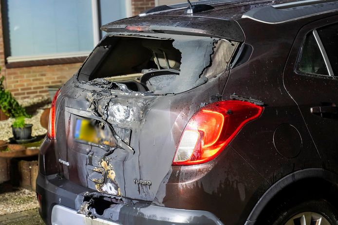Autobrand in Heesch.
