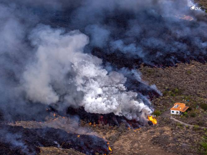 Nu al 350 huizen verwoest op La Palma en 166 hectare bedolven onder gesmolten gesteente, één van twee lavastromen is gestopt