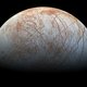 Jupitermaan Europa heeft meeste kans op buitenaards leven: nieuw bewijs van geisers gevonden