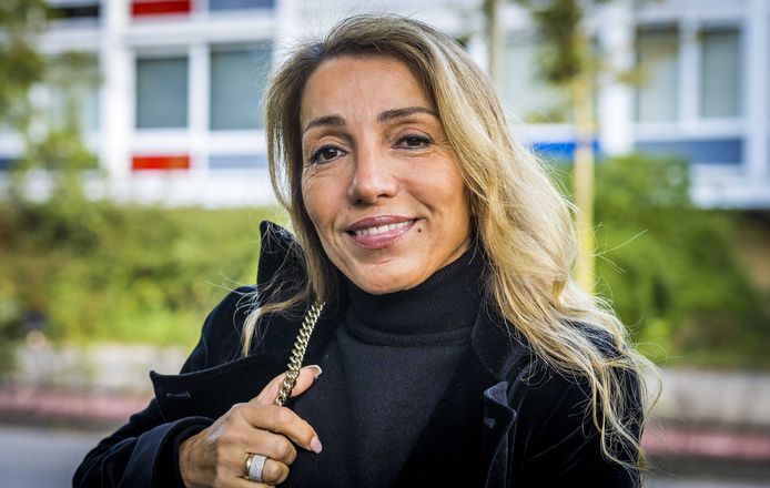 Aysel Erbudak, oud-directeur van het inmiddels gesloten Slotervaartziekenhuis, maandag bij de rechtbank.