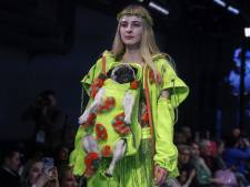 Het is Wereldwaterdag: zoveel water kost de productie van jouw broek en shirt