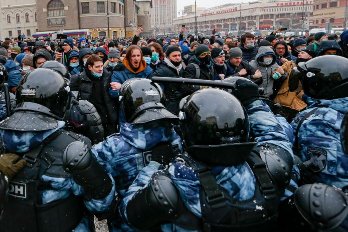 Clashes tussen betogers en politie in Moskou.