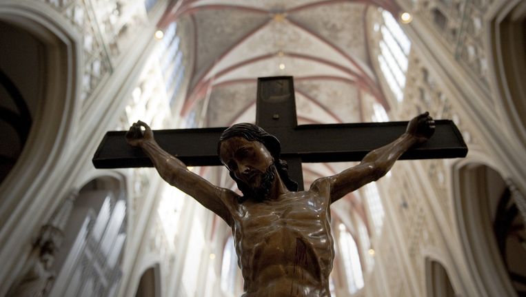 Jezus-beeld in de Sint Jan kathedraal in Den Bosch. © ANP Beeld 