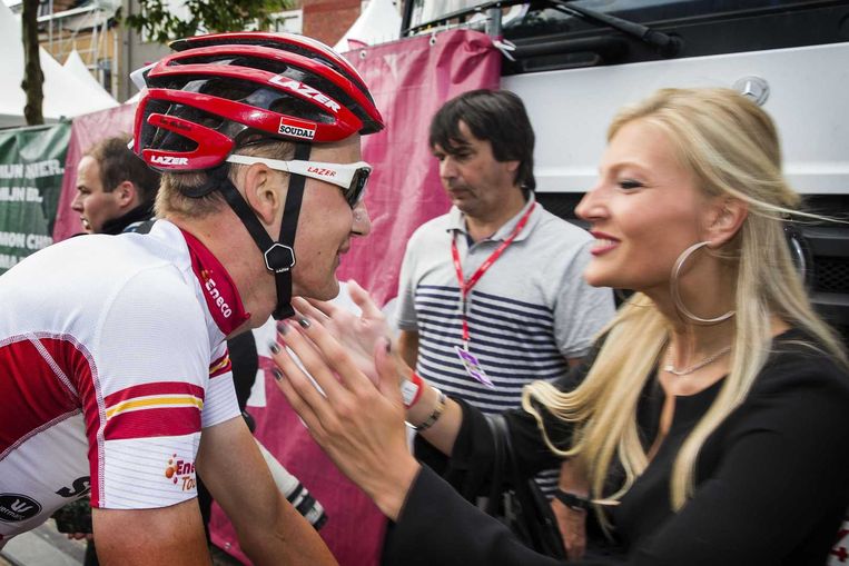Vriendin Wellens beklaagt zich deze kus vrijwel meteen ...