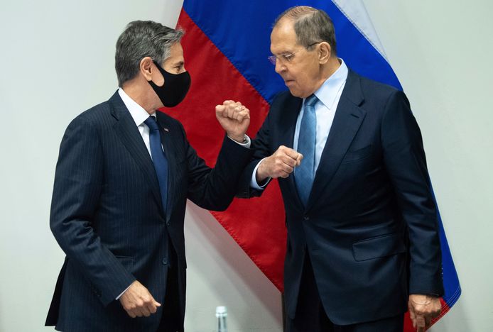 De buitenlandministers van de VS en Rusland, Anthony Blinken en Sergej Lavrov.
