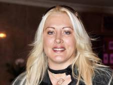 Loana toujours accro au vin