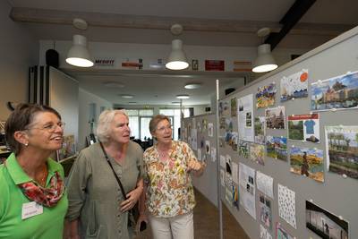 Kunst door de Brievenbus, nu toch een expositie: ‘Uiteindelijk maak je iets om gezien te worden’