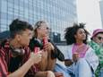 Hartkloppingen door energiedrankjes: ‘Jongeren durven het niet tegen vrienden te zeggen’