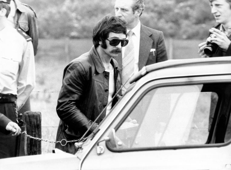 Freddy Horion drong op 23 juni 1979 samen met zijn hulpje Roland Feneulle het huis van autohandelaar Roland Steyaert uit Sint-Amandsberg binnen en schoot het gezin dood. Hij haalde de afgelopen jaren regelmatig het nieuws omdat hij wilde vrijkomen, maar steevast bot ving.  Beeld 