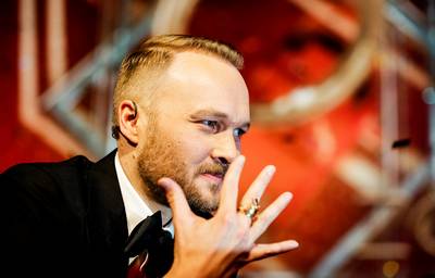 Arjen Lubach te gast in show van Seth Meyers