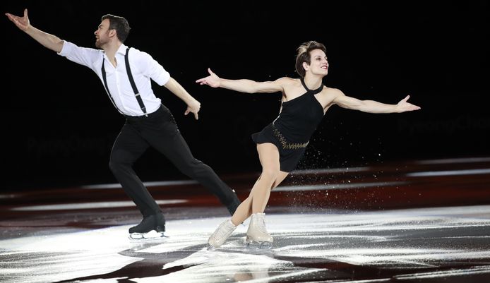 Meagan Duhamel en Eric Radford namens Canada bij de Olympische Spelen van Pyeongchang.