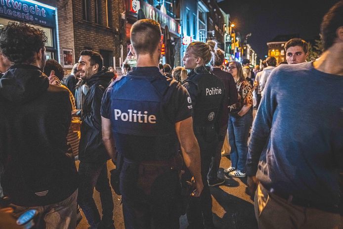 Een vechtersbaas riskeert geïnterneerd te worden na zinloos geweld.