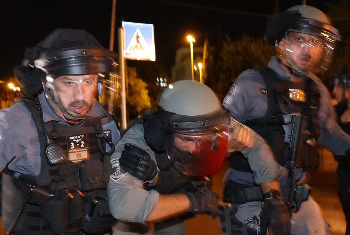 Gewelddadige confrontaties tussen Palestijnen en de Israëlische politie in Jeruzalem