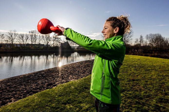 Linda van der Voort hier aan het werk als bootcampinstructeur.