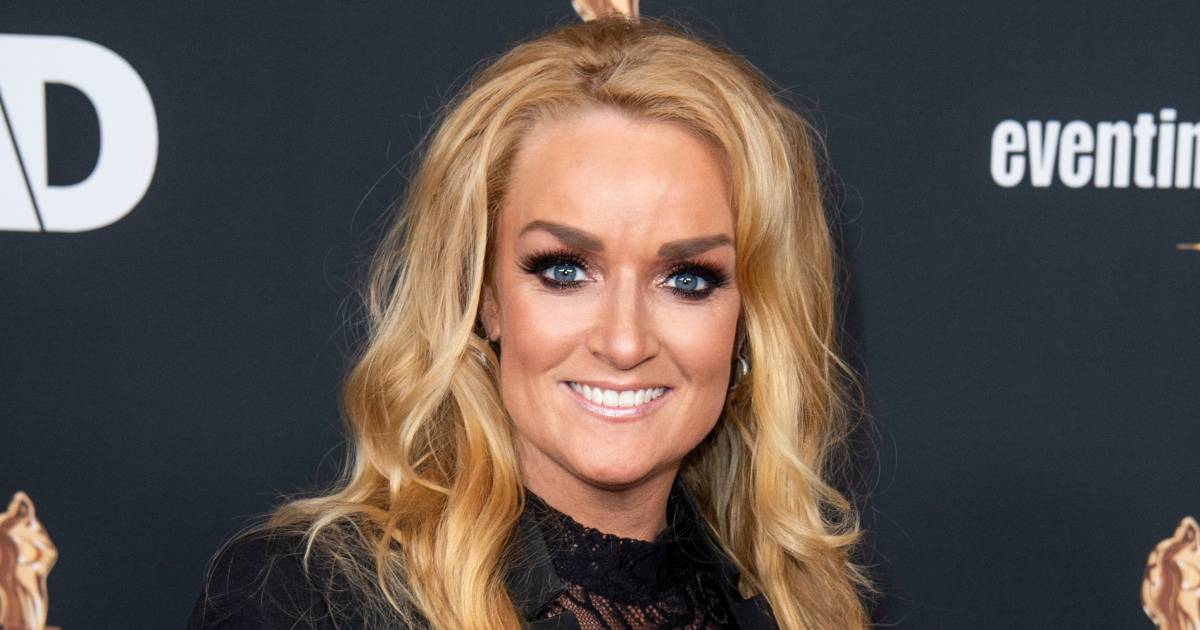 samantha steenwijk naar eerste hulp na val van paard show ad nl