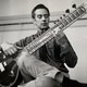 De man die sitarspeler Ravi Shankar naar Nederland haalde, ver vóór de Beatles met hem aan de haal gingen
