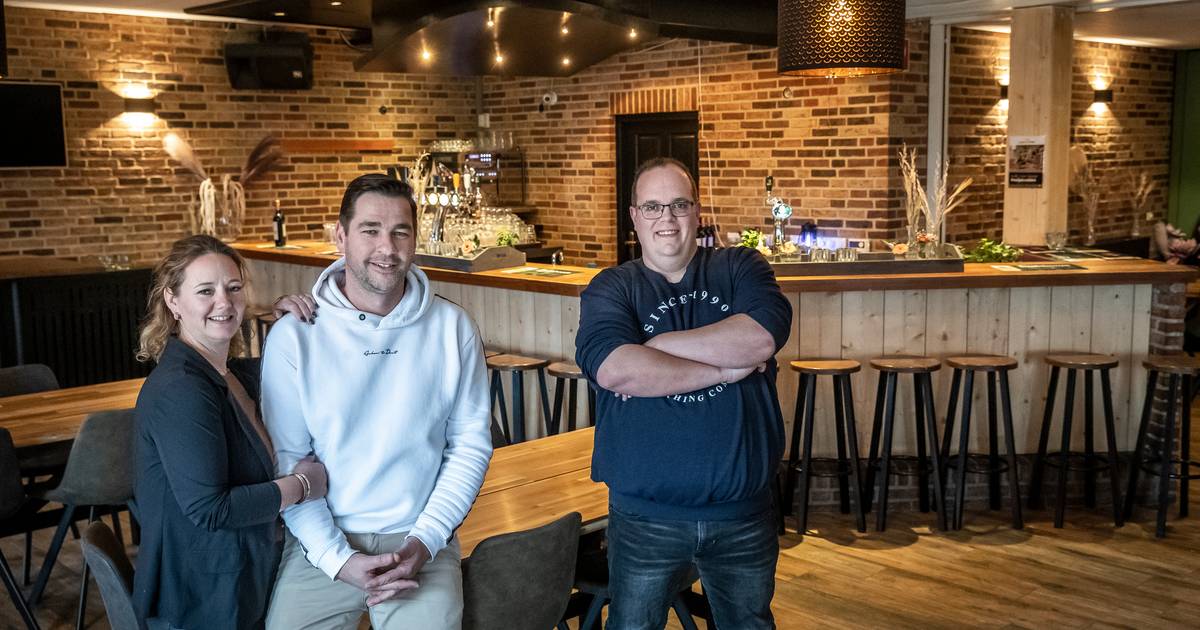 Dorpscafé Neerkant sluit, familie zet in op Four Lounge & Leisure