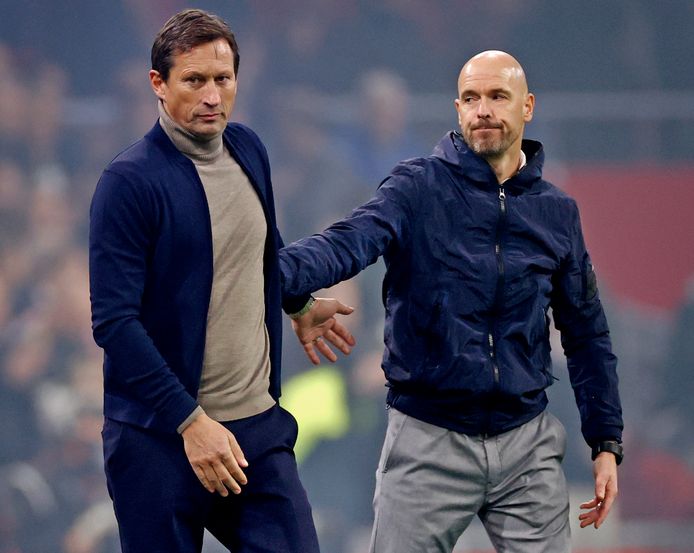Roger Schmidt en Erik ten Hag na afloop van Ajax-PSV.
