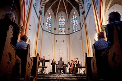 Barokmuziek in de schuur in Appeltern, wie zingt er mee?