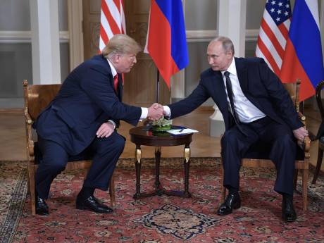 Amerikanen geschokt door 'verraad' Trump in gesprek met Poetin