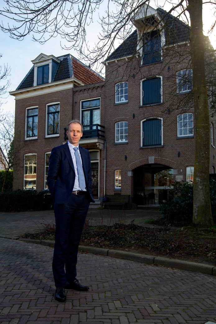 Strafpleiter Anno Huisman: ,,Op liefdadigheid kunnen wij ons kantoor niet op draaien.’’