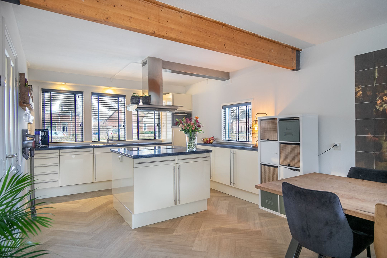 Fundaparel in dit houten hoekhuis in ZwolleZuid bubbel je in je eigen