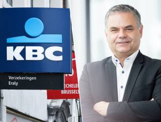 
Na de recordwinst van KBC: hoe beleg je het voordeligst in dit bankaandeel? “Koop niet het aandeel zelf” 