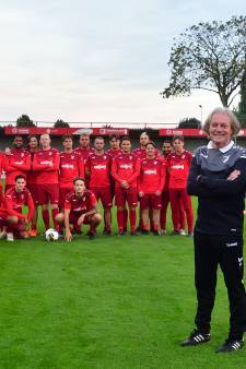 Trainerscarrousel | Welke trainer staat volgend seizoen bij welke amateurclub voor de groep?