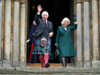 Britse krant The Times spreekt enkel nog van ‘Queen Camilla’, niet van de ‘Queen Consort’: “Meer controverse dan nodig” 