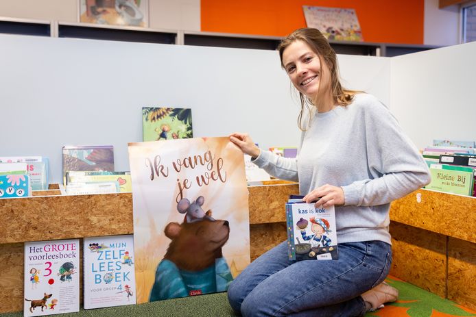 Anneke Gerbrands heeft al meerdere kinderboeken en verhalen op haar naam staan. Haar prentenboek ‘Ik vang je wel’ is zojuist verschenen bij uitgeverij Clavis.