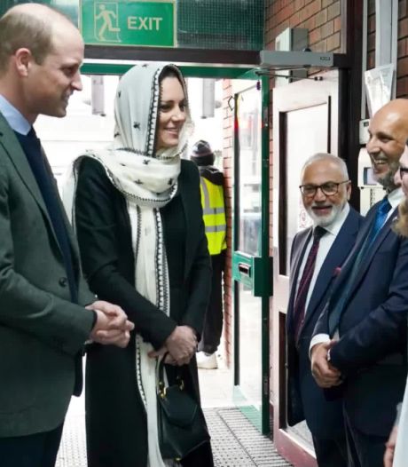 Malaise royal: un imam refuse de serrer la main de Kate Middleton