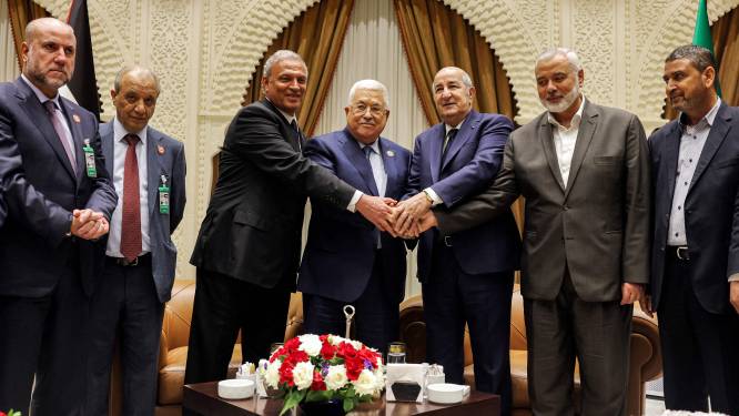 Palestijnse president en leider Hamas treffen elkaar tijdens “historische” ontmoeting in Algerije