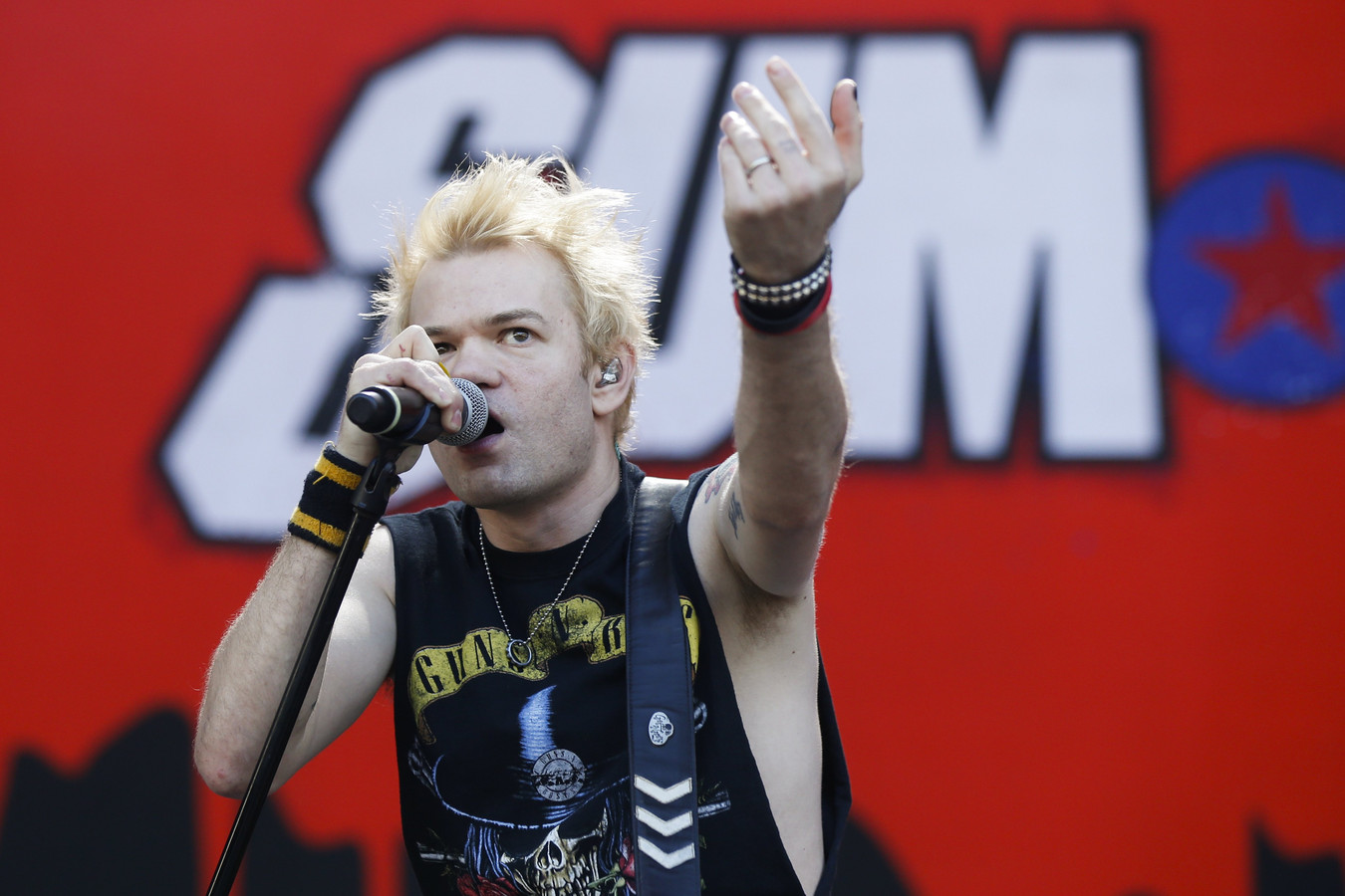 Sum 41frontman Deryck Whibley verkoopt muziekcatalogus Foto