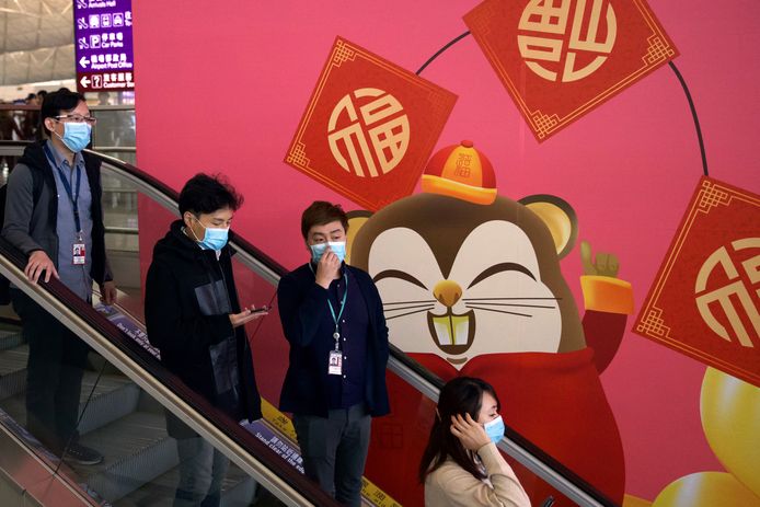 In China is een run op mondkapjes ontstaan