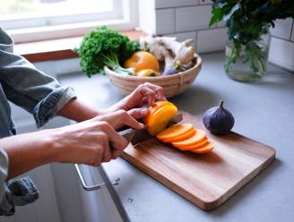 “Schoonmaken is het lastigst wanneer je vlees hebt klaargemaakt": hoe krijg je snijplanken écht proper?