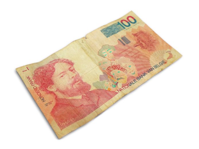 Schilder James Ensor (1860-1949) sierde het biljet van 100 Belgische frank.