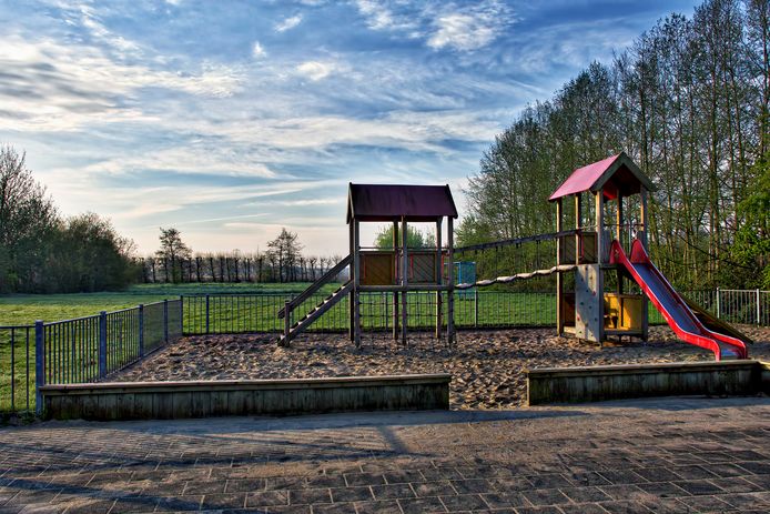 De speelplaats van basisschool 't Klaverblad in 2016.