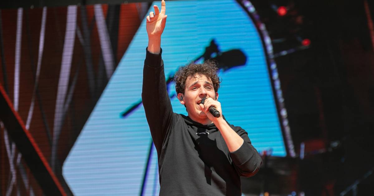 Nielson Komt Na Emotioneel Jaar Met Nieuwe Muziek Onder Eigen Naam Voelt Logischer Om Het Zo Te Doen Dordrecht Pzc Nl