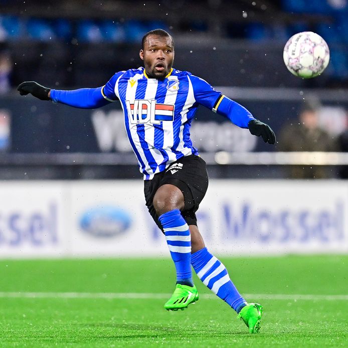 Moussa Sanoh kwam voor de winterstop tot drie minuten, maar krabbelt nu op.