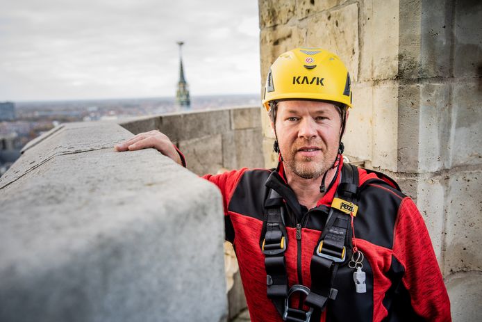 Peter Laureyssens, de verantwoordelijke van het hoogtereddingsteam, werd in 2017 ‘International instructor of the year’.