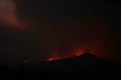 Énorme incendie dans le sud de Chypre, l’UE et Israël appelés à la rescousse