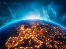 Mening | Richt een Federale Constitutionele Monarchie van Europa op