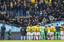 De tribune met hossende Vitesse-supporters bezwijkt tijdens de wedstrijd tussen NEC en Vitesse in De Goffert.