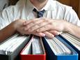 Feit of fictie? We gaan hieronder op zoek naar de waarheid achter de populairste uitspraken betreffende overheidspersoneel.