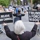 Trump moet schrijver E. Jean Carroll 5 miljoen dollar betalen voor seksueel misbruik en smaad