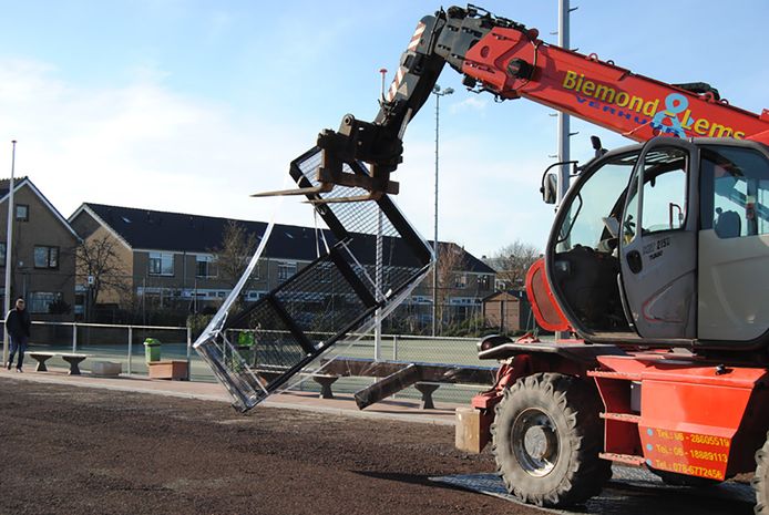 Tennisvereniging MLTV’90 wil samengaan met voetbalclub SC Monster op één sportcomplex.