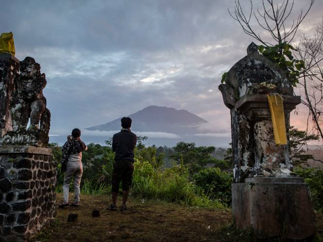 Al meer dan 34.000 mensen op de vlucht voor mogelijke vulkaanuitbarsting op Bali
